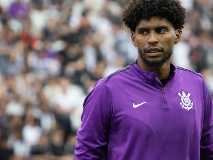 Hugo Souza apoia árbitra após fala machista de zagueiro do Red Bull Bragantino