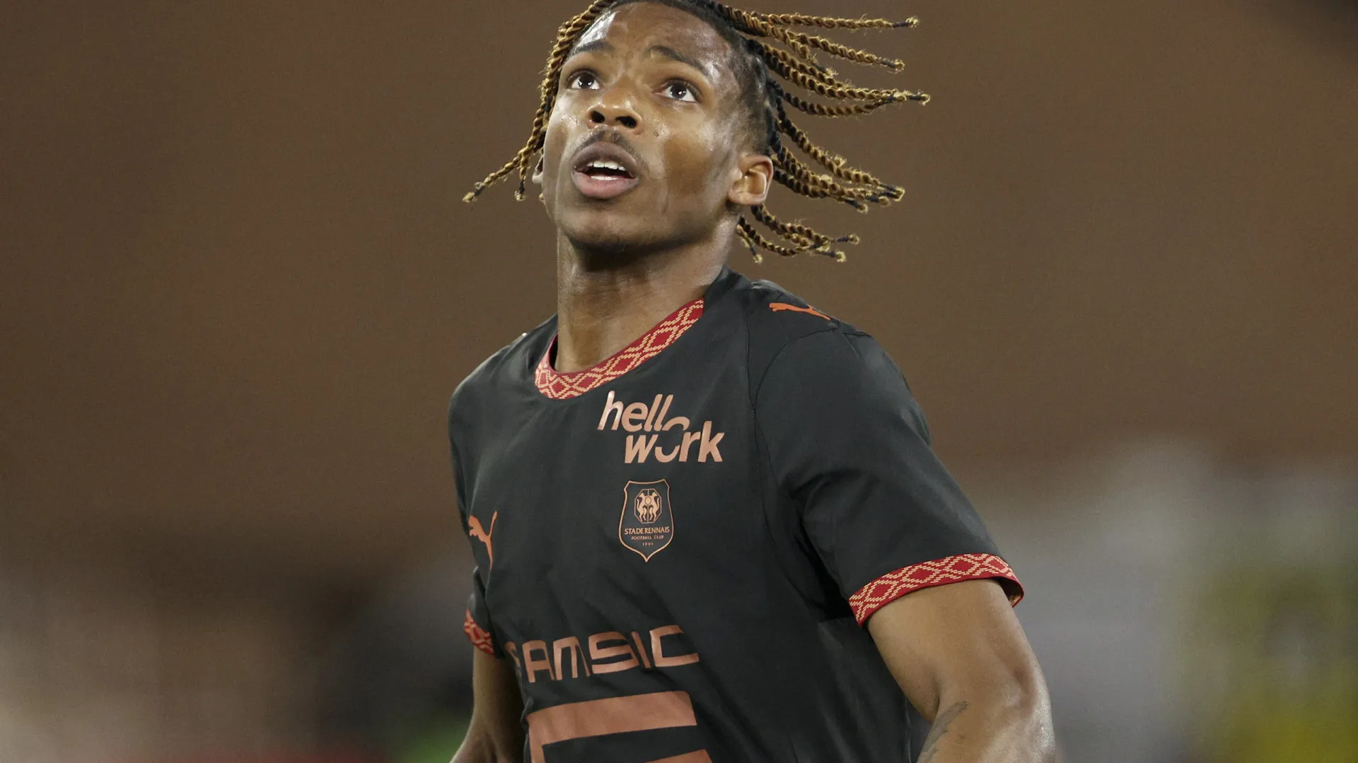 Liverpool anuncia contratação de joia francesa por R$ 431,4 milhões