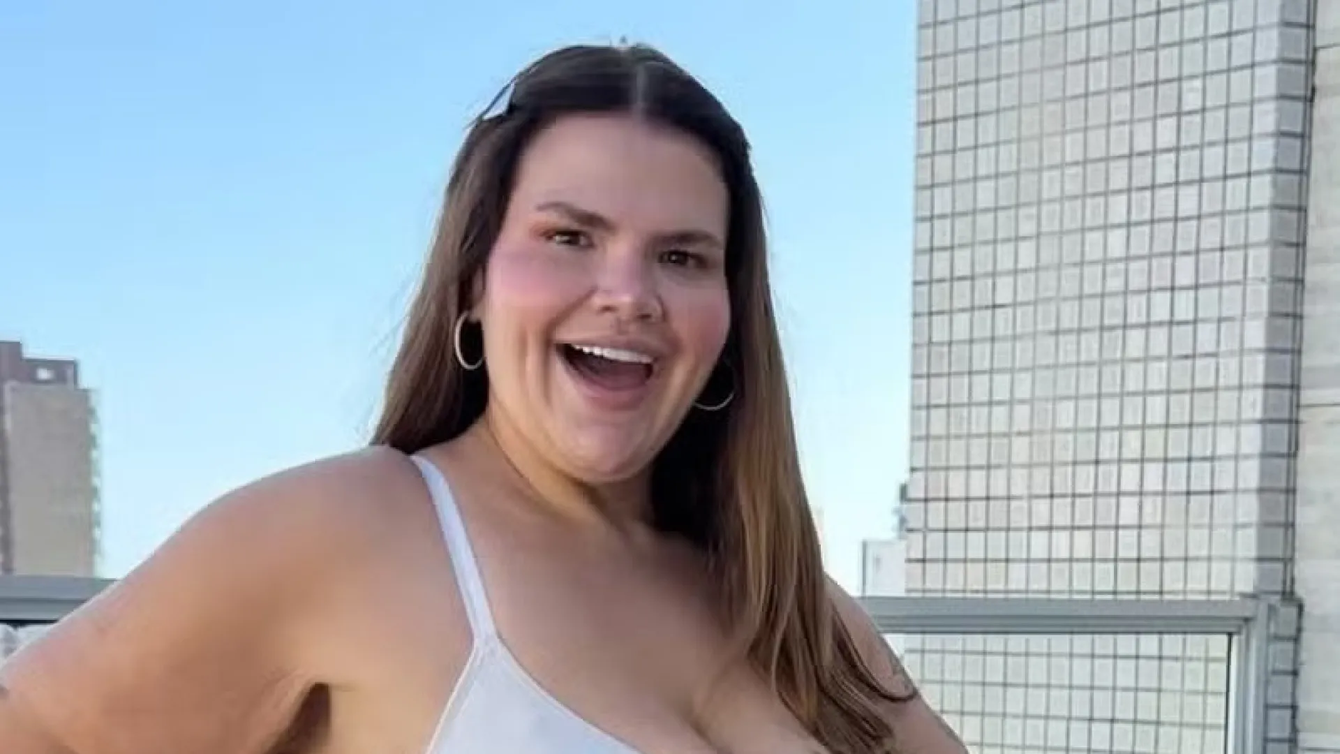 Radiante, Thais Carla mostra resultado da perda de peso nas redes; veja