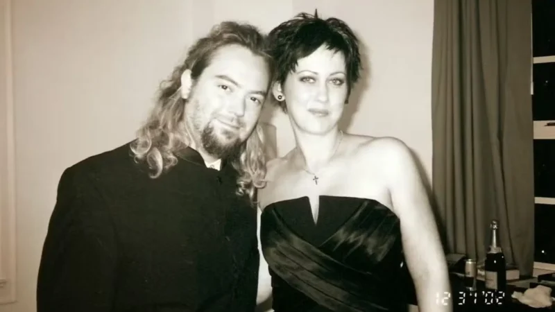 Ex-Sepultura, Max Cavalera lamenta o falecimento da filha