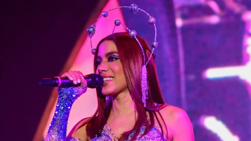 Anitta detona resultado do carnaval no Rio de Janeiro