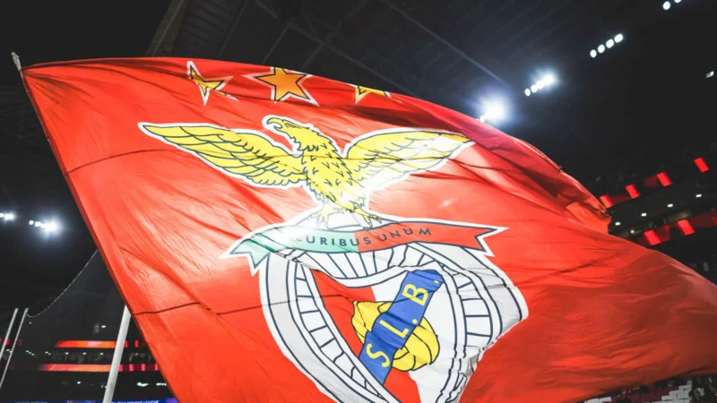 Benfica suspende 5 sócios por atos racistas em jogo contra o Real Madrid