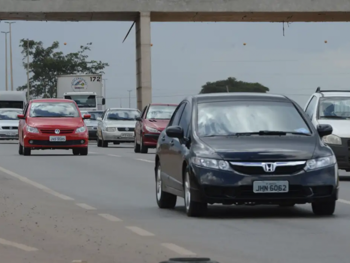 Emplacamentos de veículos iniciam o ano com crescimento de 7,4%