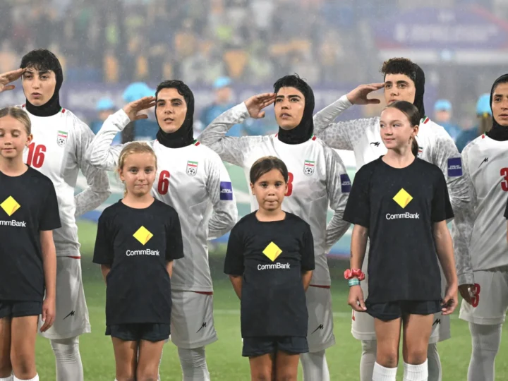 Austrália concede asilo a jogadoras da seleção feminina do Irã