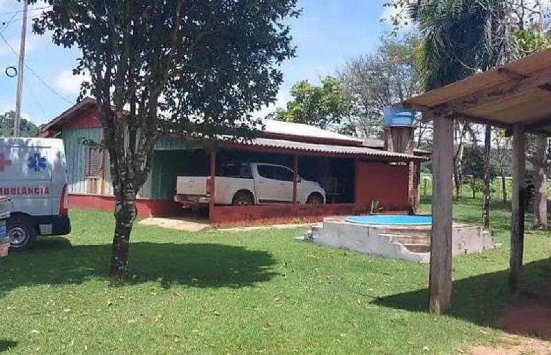Mulher é morta pelo ex-companheiro em chácara e suspeito tira a própria vida em MT