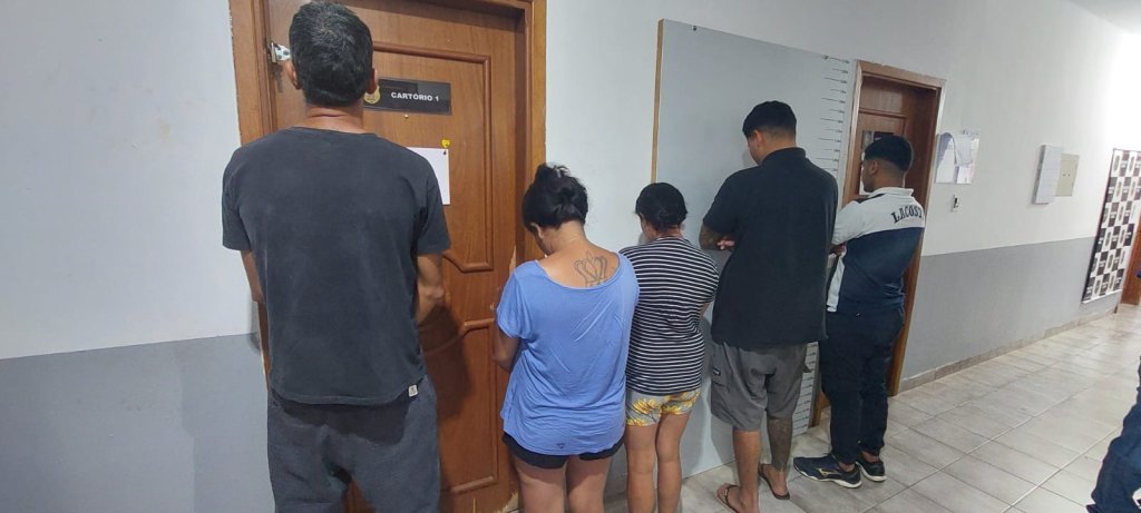 Polícia localiza corpo enterrado e aponta possível execução após “salve”