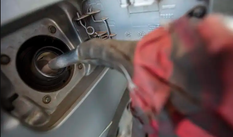 Petrobras anuncia ajuste no preço do diesel