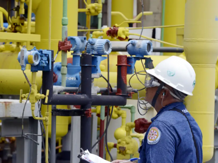 Indústria nacional avança 1,8% em janeiro