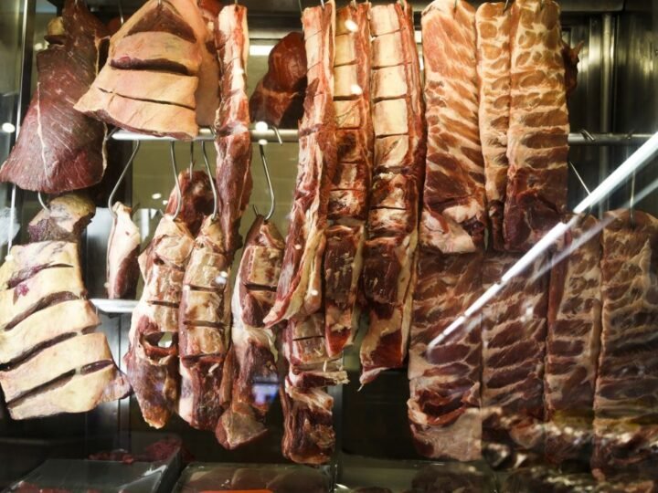 Alimentos e despesas pessoais pressionam inflação