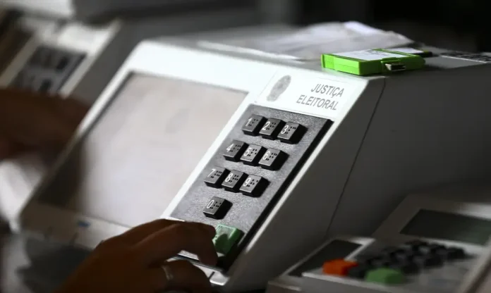 Janela partidária permite troca de partido para deputados sem perda de mandato