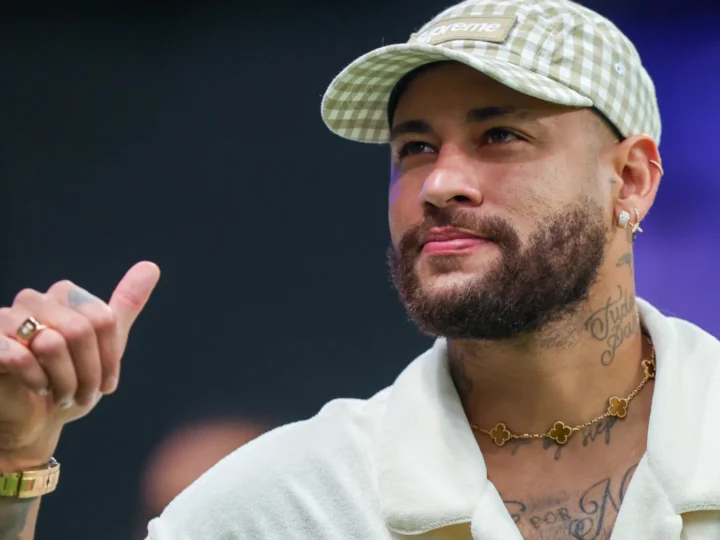 Neymar entra na pré-lista de Ancelotti, que vai a Mirassol observar o meia