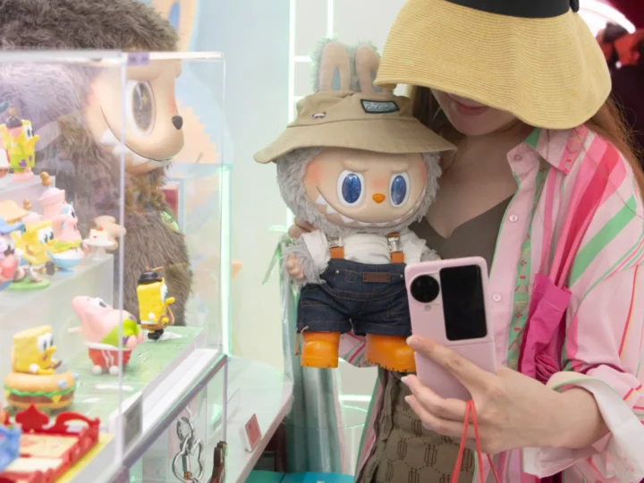 Labubus, bonecos que viralizaram, vão ganhar filme com atores e animação