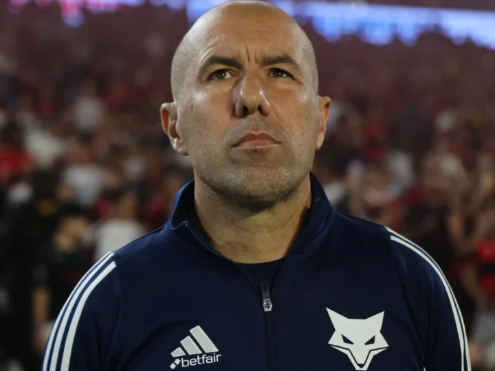 Flamengo acerta a contratação de Leonardo Jardim