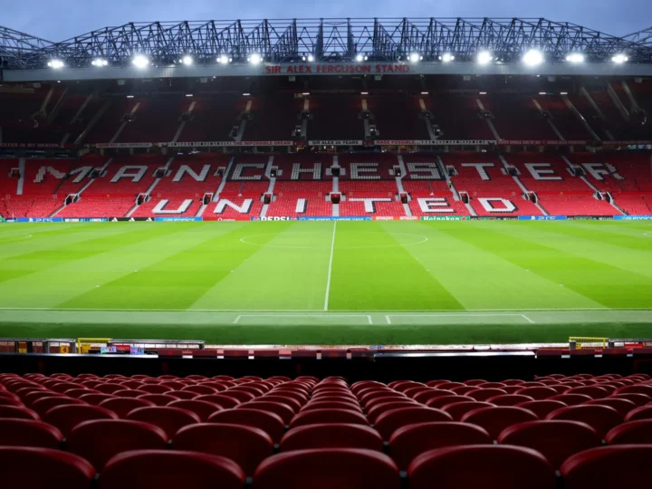 Torcedor do United perde lugar da família após 77 anos no estádio