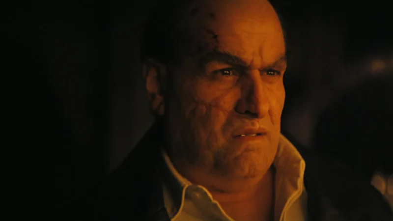 Quem é o ator por trás desses personagens?