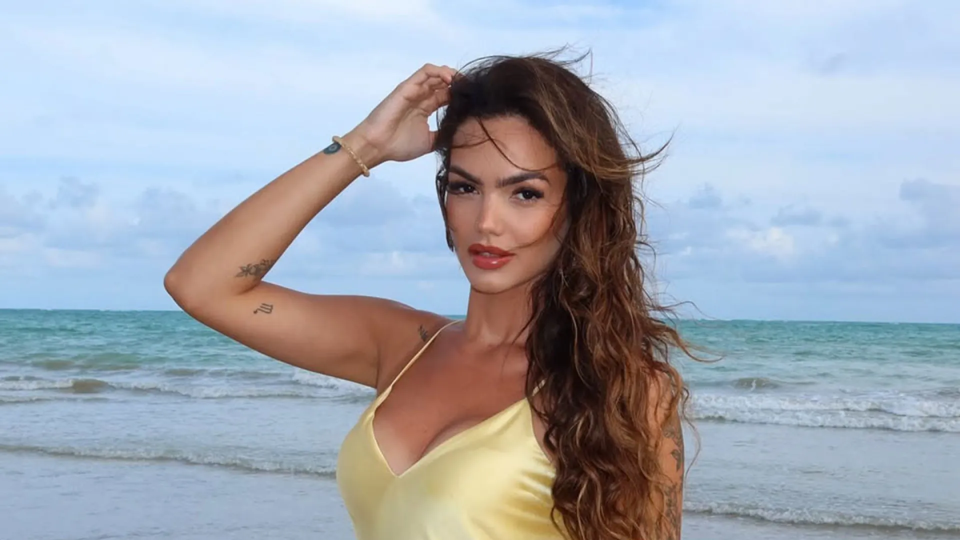 Suzanna Freitas abre o jogo sobre os desafios de conviver com hiperidrose