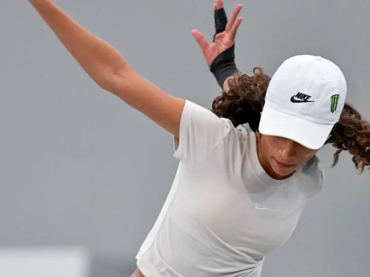 Rayssa Leal cai e fica fora do pódio no Mundial de Skate em São Paulo