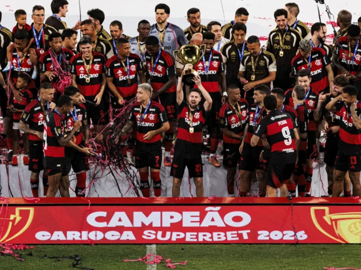 Flamengo vence Fluminense nos pênaltis e fatura tricampeonato carioca