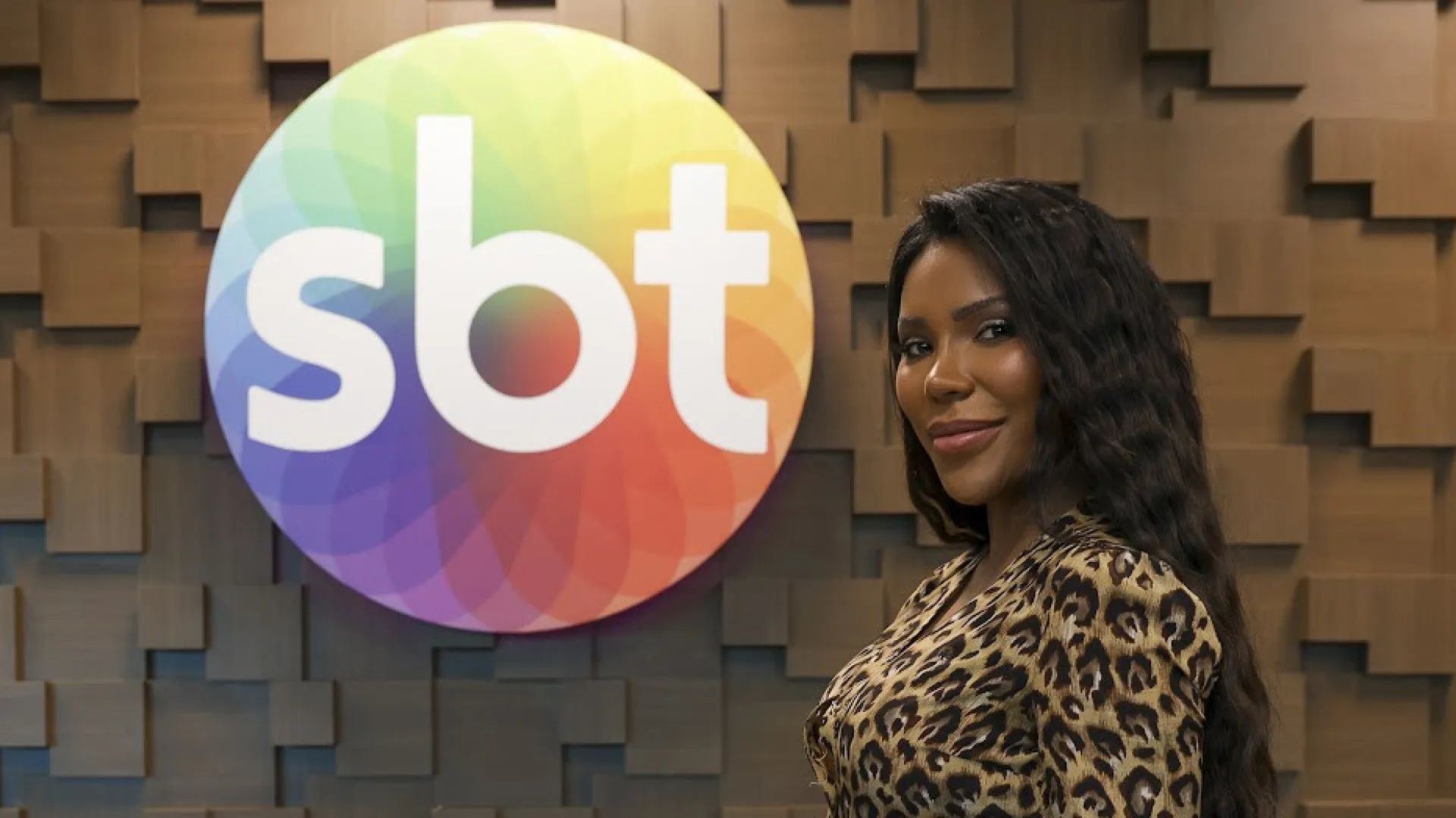 SBT anuncia Carol Lekker como nova integrante oficial do ‘Fofocalizando’