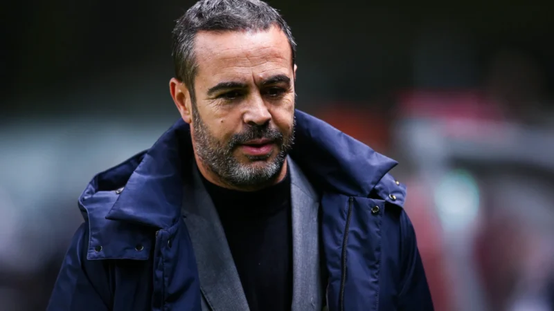 Cruzeiro anuncia contratação do português Artur Jorge como novo técnico até o fim de 2027