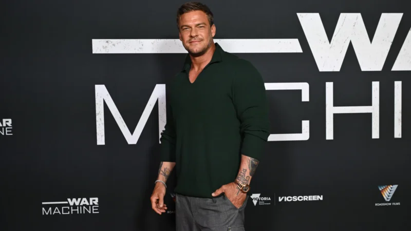 Alan Ritchson, de “Reacher”, é acusado de espancar vizinho nos EUA