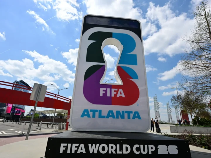 Preços ‘exorbitantes’ não desanimam torcedores brasileiros de irem à Copa