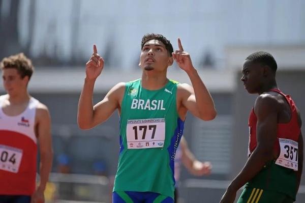 Atleta de Mato Grosso é convocado para treinos da seleção brasileira de revezamento nos EUA