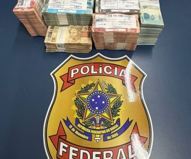 Meio milhão em espécie: Polícia Federal apreende R$ 500 mil e investiga suspeita de lavagem de dinheiro em MT