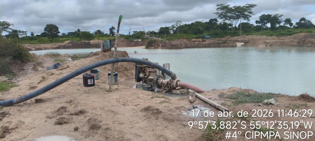 Garimpo ilegal é fechado e suspeito acaba preso com arma e maquinário apreendidos em Novo Mundo