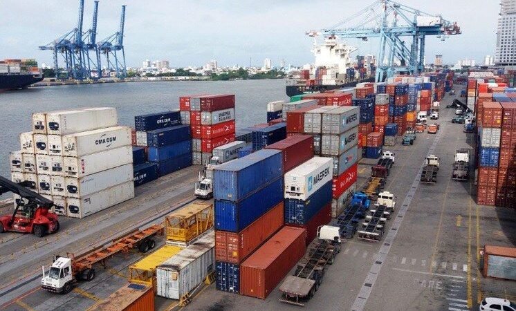 Quase metade das exportações brasileiras aos EUA já entra sem sobretaxas