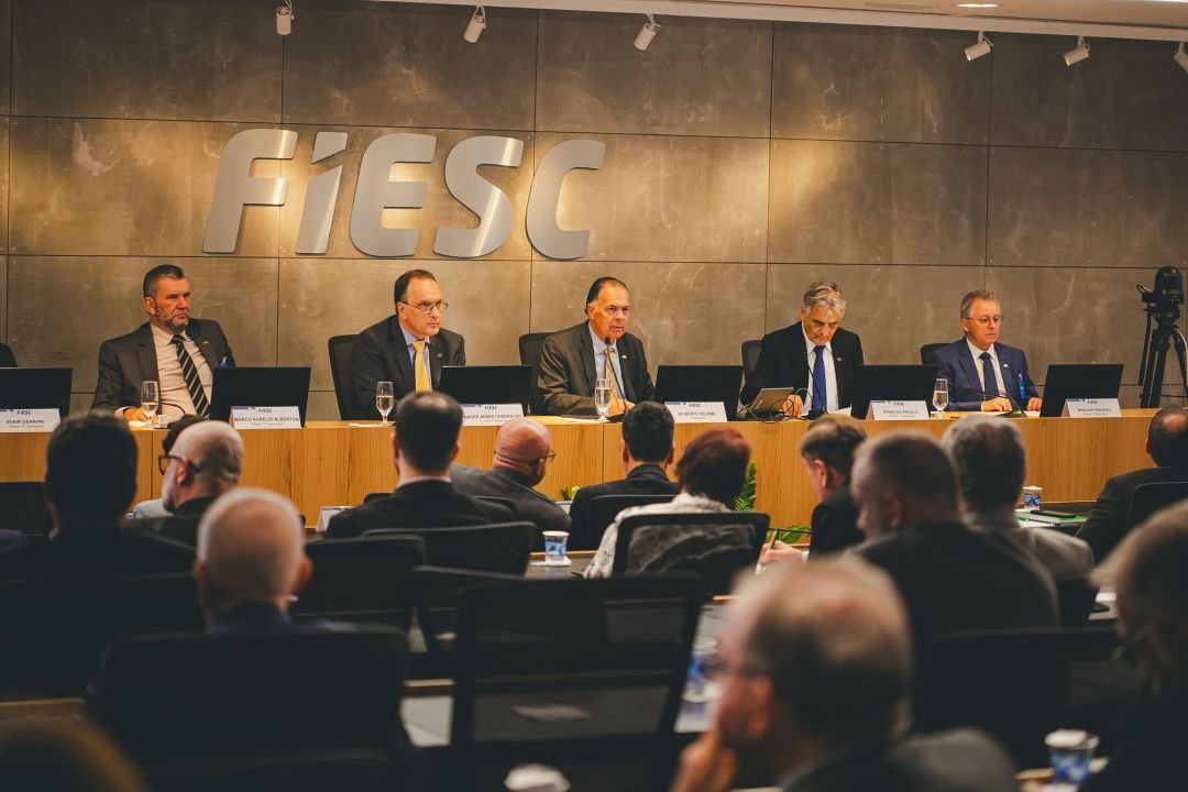 Fiesc divulga indicados à Ordem do Mérito Industrial