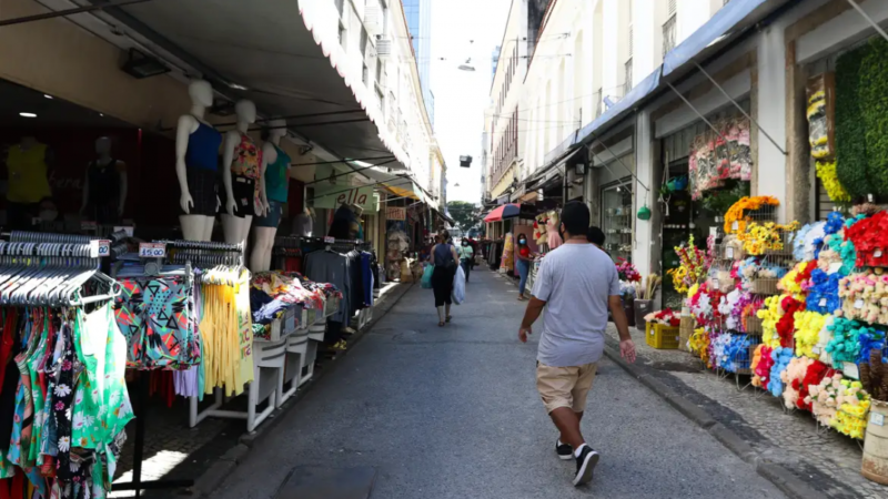 Desocupação sobe para 6,1% no primeiro trimestre