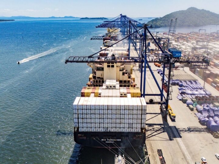 Exportações aos EUA atingem menor participação histórica até março