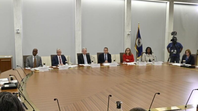 Fed mantém taxas estáveis nos Estados Unidos