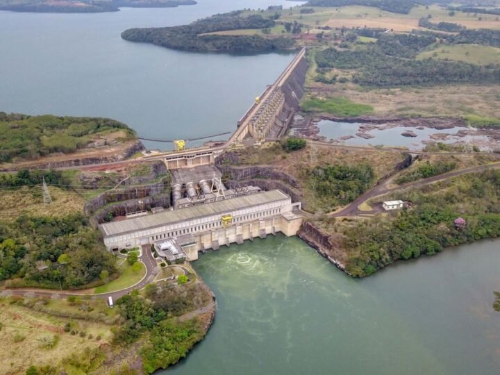 Aneel define que maio terá bandeira tarifária amarela