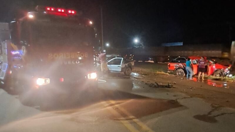 Colisão na BR-163 deixa vítima presa às ferragens e mobiliza resgate no norte de MT