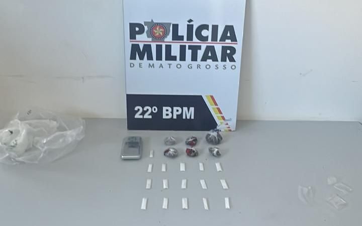 Menor é apreendido por tráfico após denúncia dentro de escola em Peixoto de Azevedo