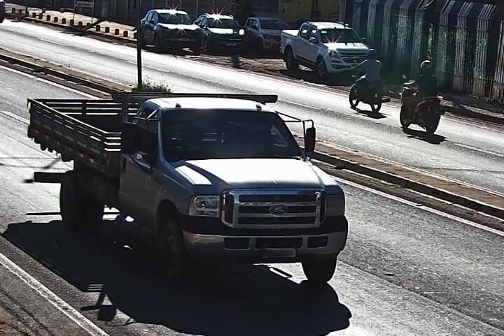 Caminhonete furtada é recuperada em menos de 2 horas com ajuda de sistema de monitoramento