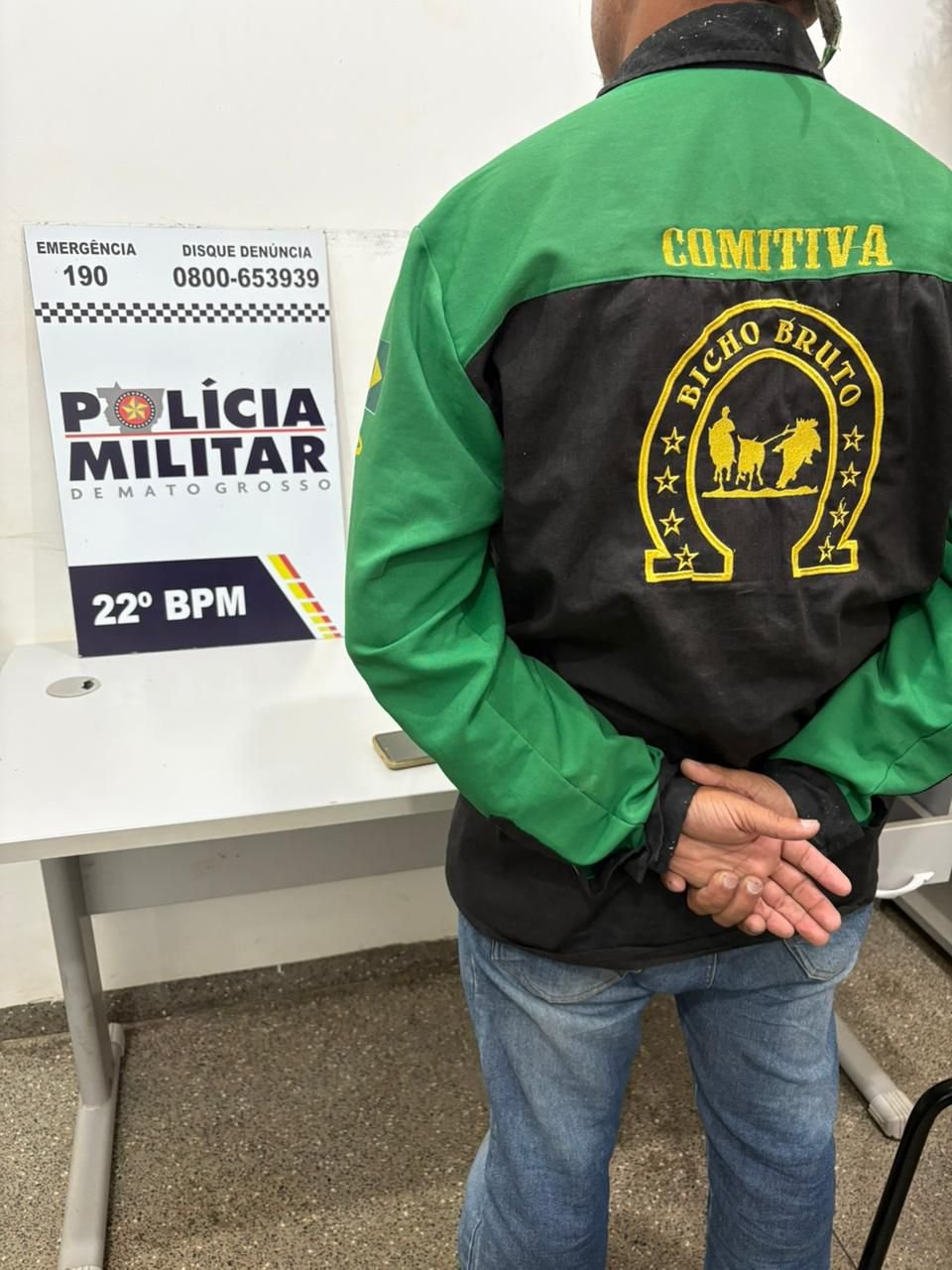 Homem é preso após descumprir medida protetiva e entrar na casa da ex-companheira em Peixoto de Azevedo