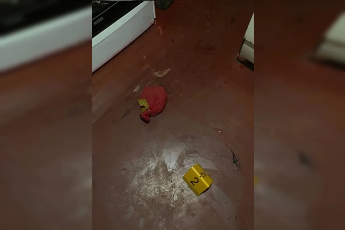 Discussão por bebida termina em tentativa de homicídio: homem ataca amigo com foice e acaba preso em GO