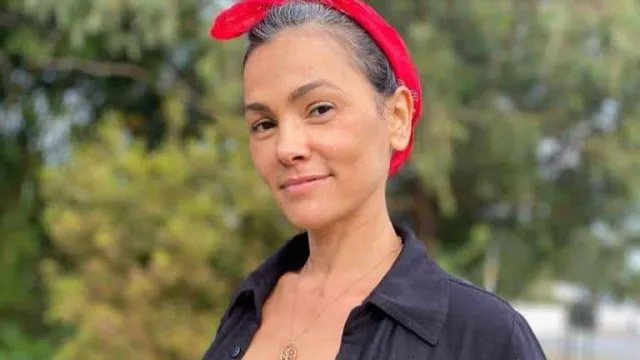 Ex-Tiazinha diz que se sentiu traída com chegada da Feiticeira