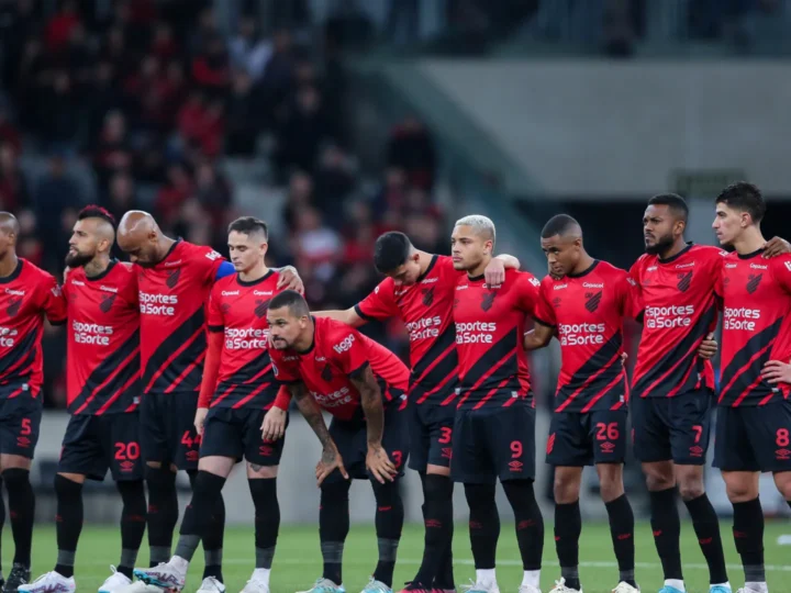 Athletico-PR visita Bahia de olho na liderança e tenta manter embalo no Brasileirão