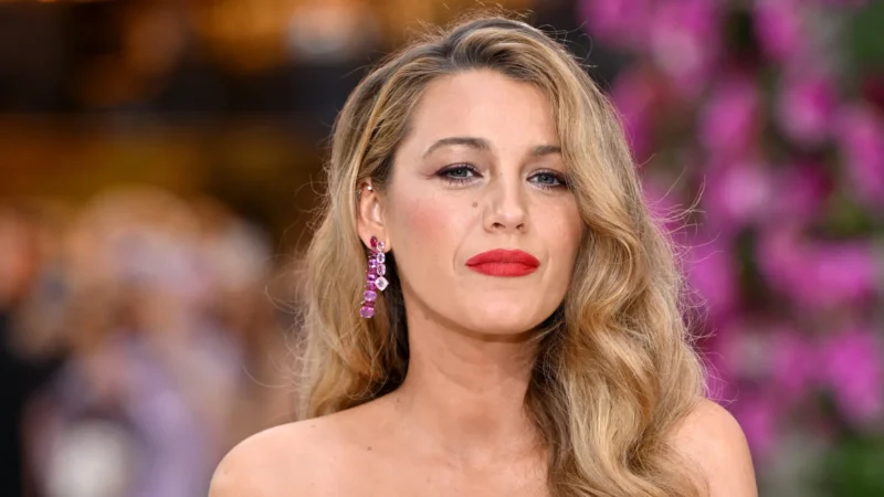 Blake Lively: “A dor física provocada pela violência digital é real”