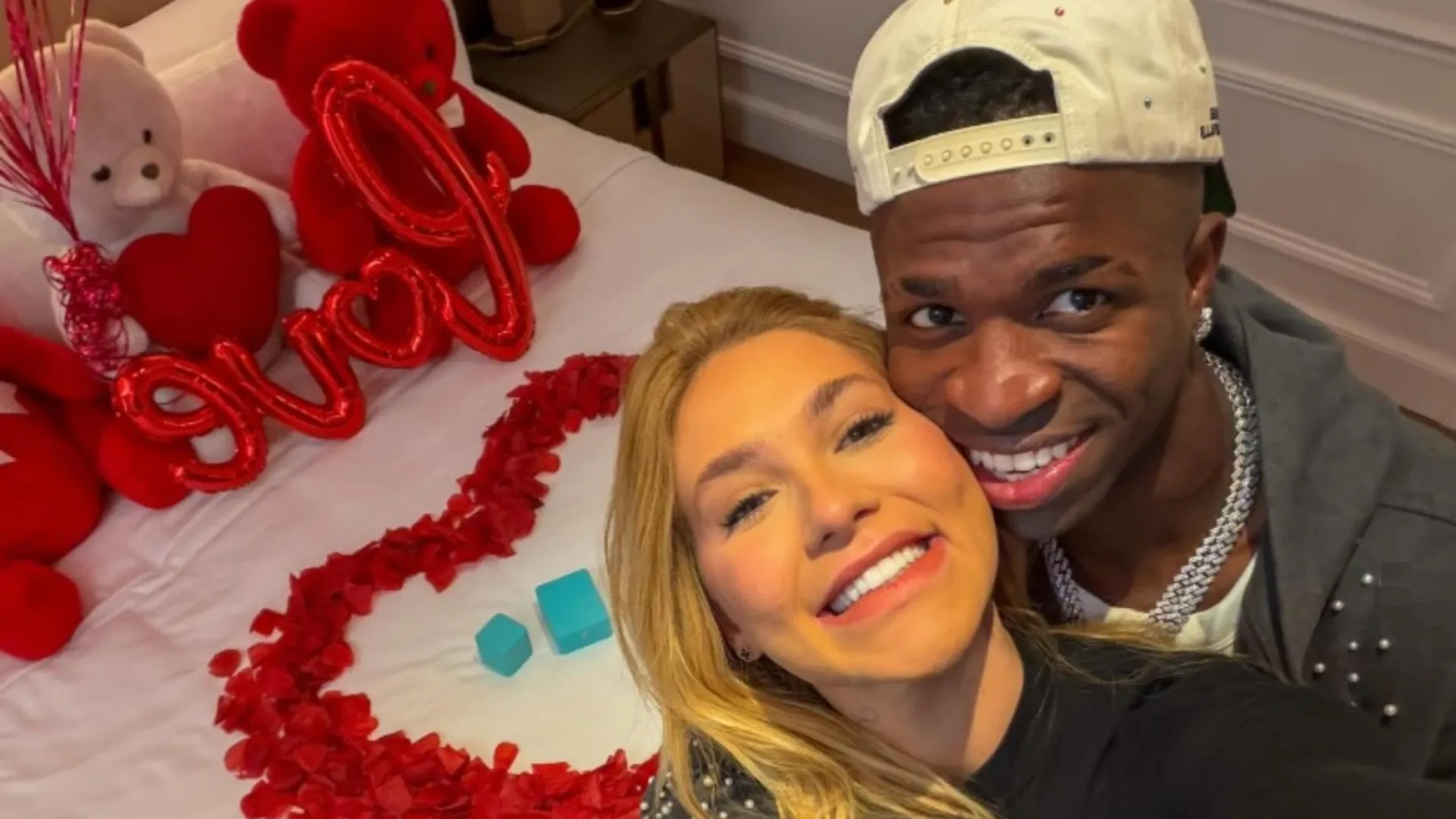 Vini Jr. reclama de look de Virginia, e ela dispara: “Não me conhece”