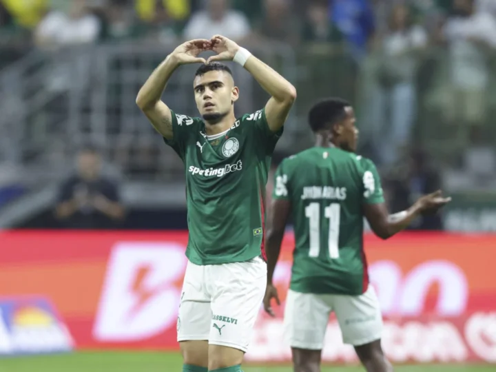 Palmeiras encara Grêmio em busca da quarta vitória seguida no Brasileirão