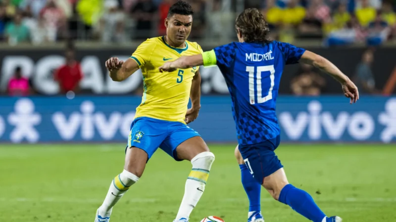Casemiro revela elogio de Modric à seleção e cita resiliência no ciclo: ‘Inúmeras dificuldades’
