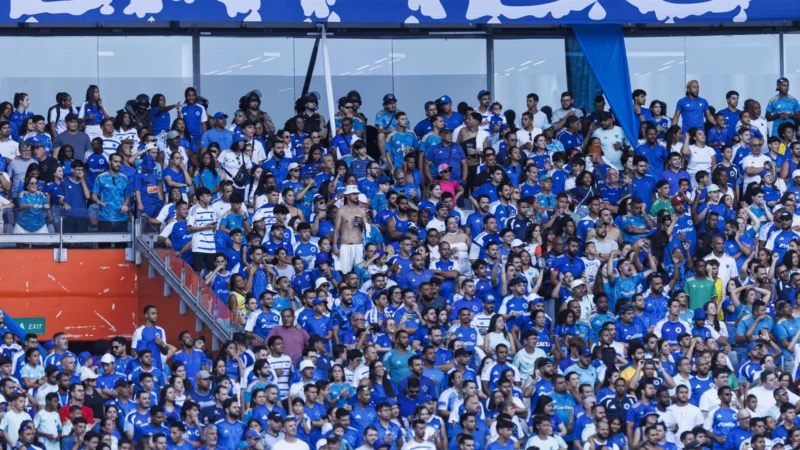 Lanterna, Cruzeiro recebe Vitória na estreia de Artur Jorge em busca da reação