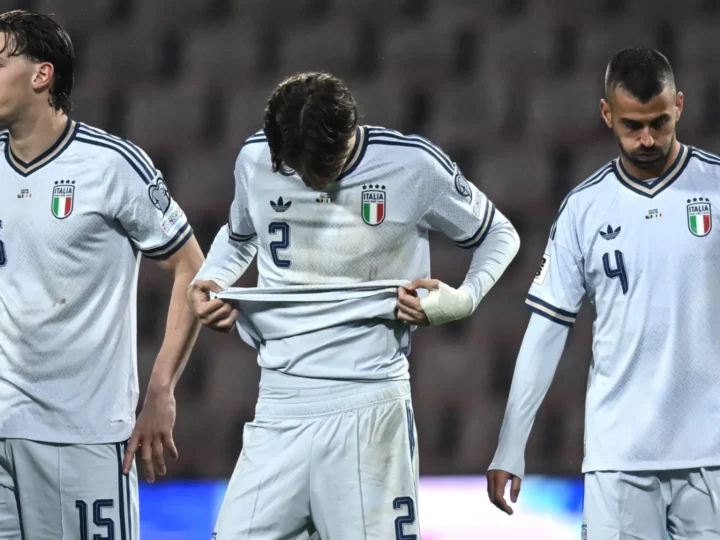 Itália vive crise após nova ausência na Copa e pode apostar em Guardiola