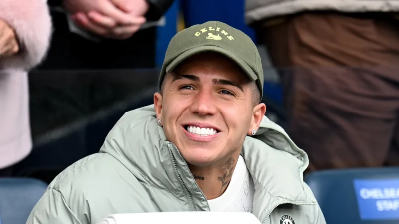 Pedido de desculpas não basta: Enzo é cortado de Chelsea x City