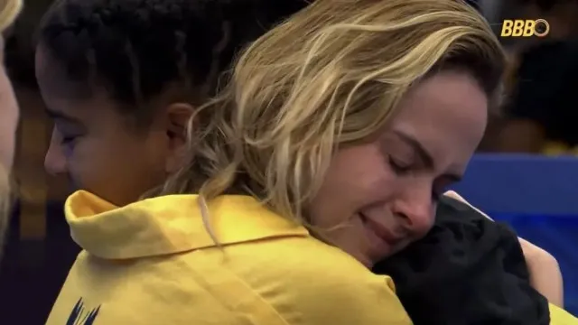 Disputa de narrativas sela racha entre torcidas de Ana Paula e Milena no BBB 26